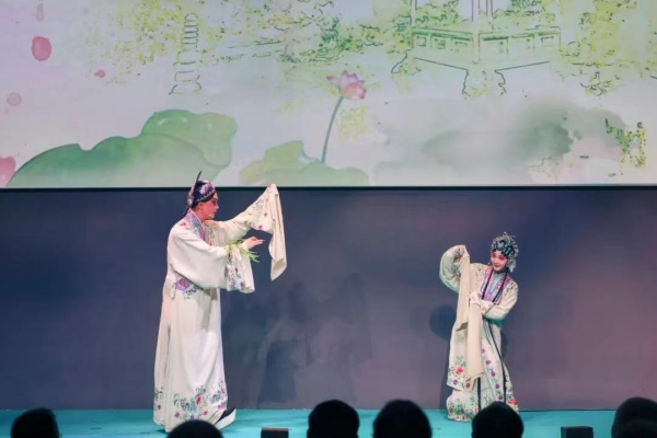 中法3_600.jpg
