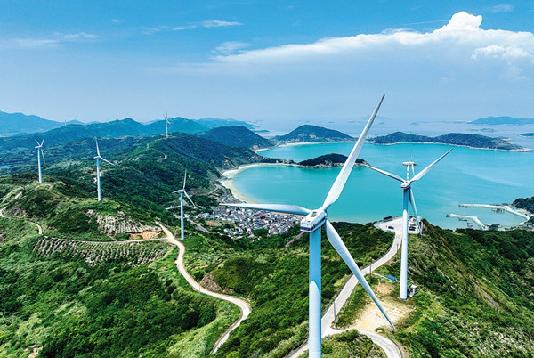 内容页-China Energy hits record in renewables output.jpg
