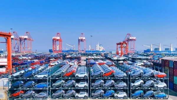 COSCO_600.jpg