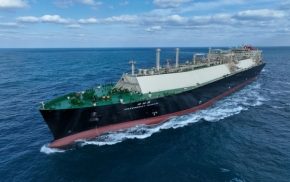 LNG02_290182.jpg